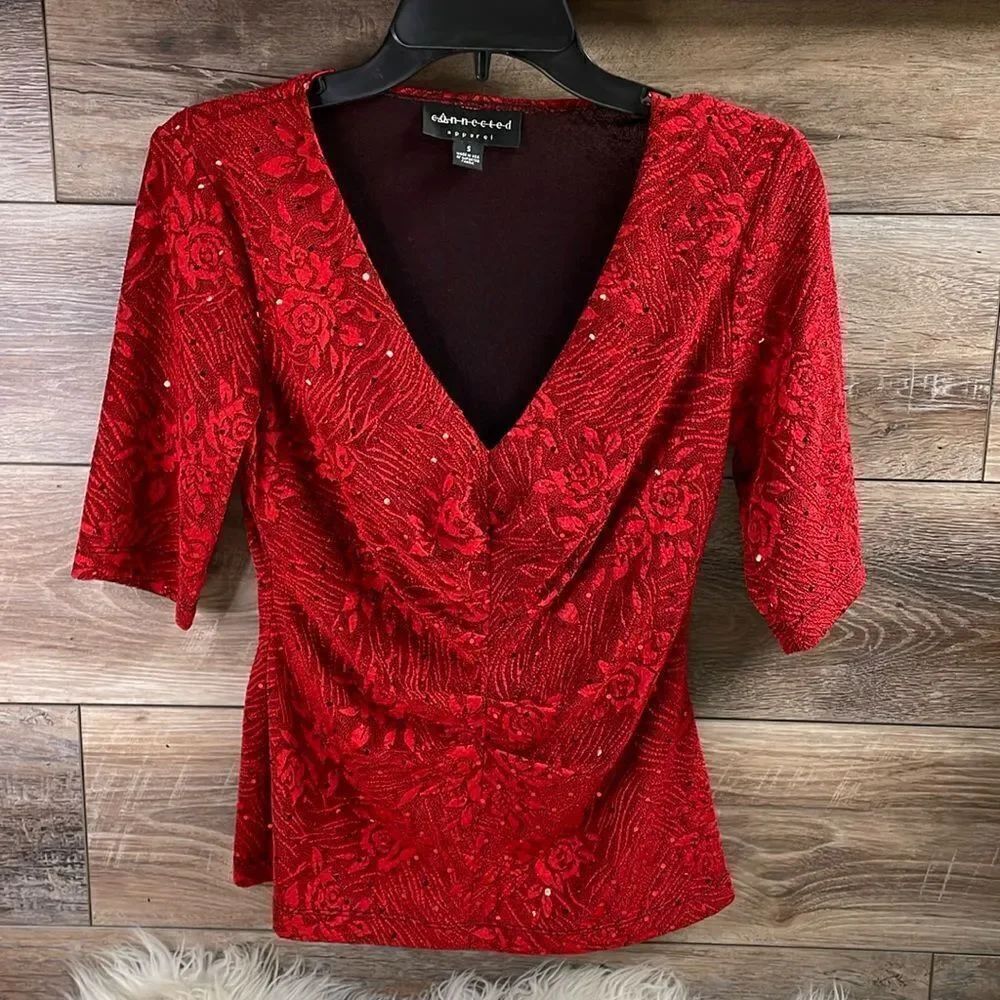 Connected Apparel Ladies Dress Blouse, Size Small, Red With Floral Design